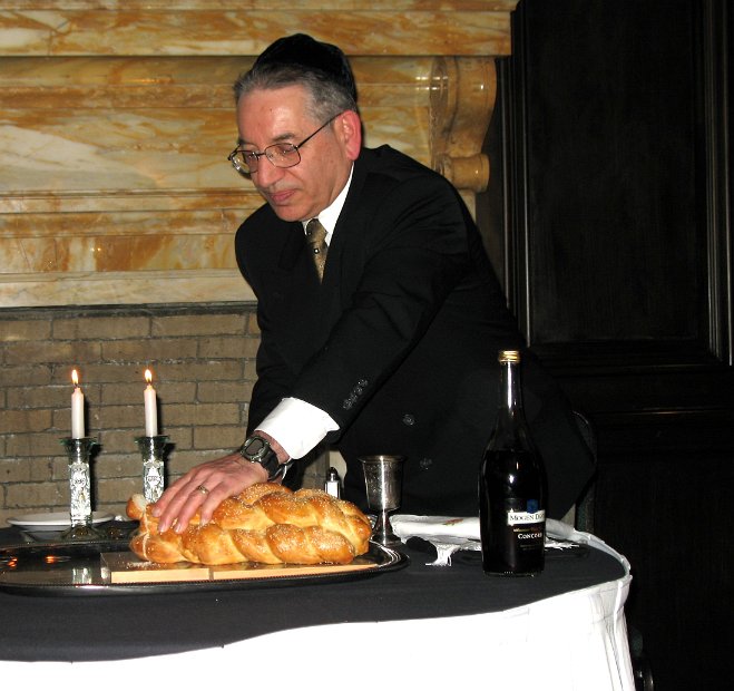 Isaac Shabbat Motzi